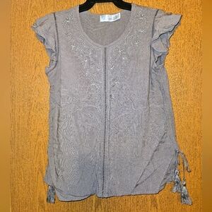 Business casual gray muave short sleeve size Medium